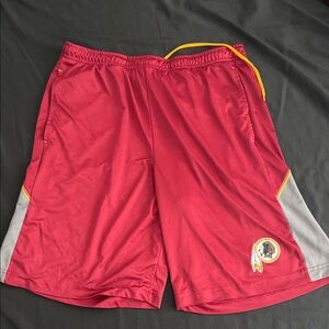 Size XL, NFL equipment, Washington Redskins athletic shorts
